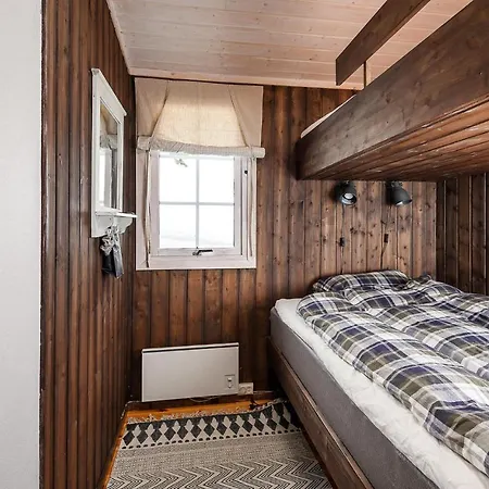 4 Bedroom Gorgeous In * Sjusjoen