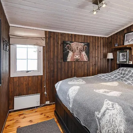 4 Bedroom Gorgeous In Sjusjoen